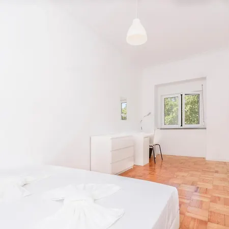 Houze_4 Flat In Centre Near Zoo Apartment Lisbon